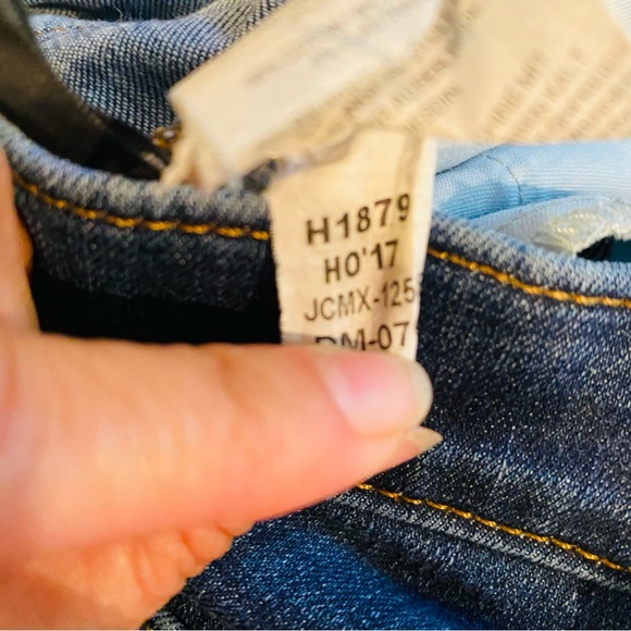 J. Crew Trademark 9” High Rise Toothpick Blue Jeans Size 26 - Picture 10 of 10